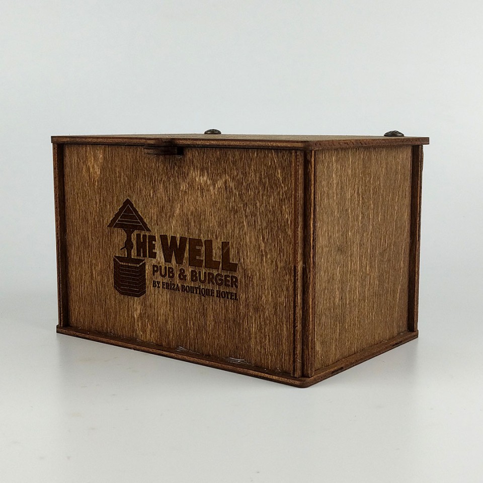 THE WELL PUB & BURGER