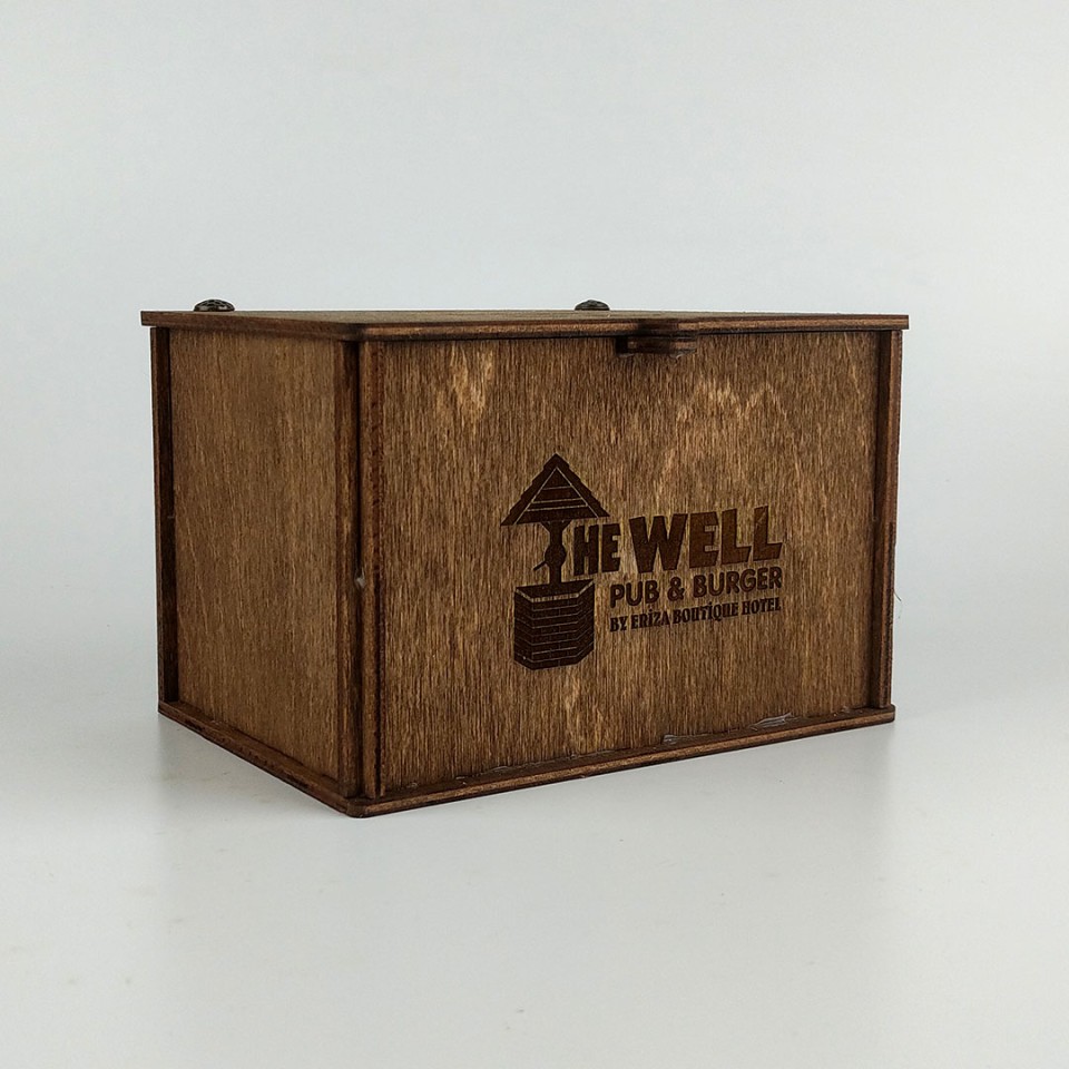 THE WELL PUB & BURGER