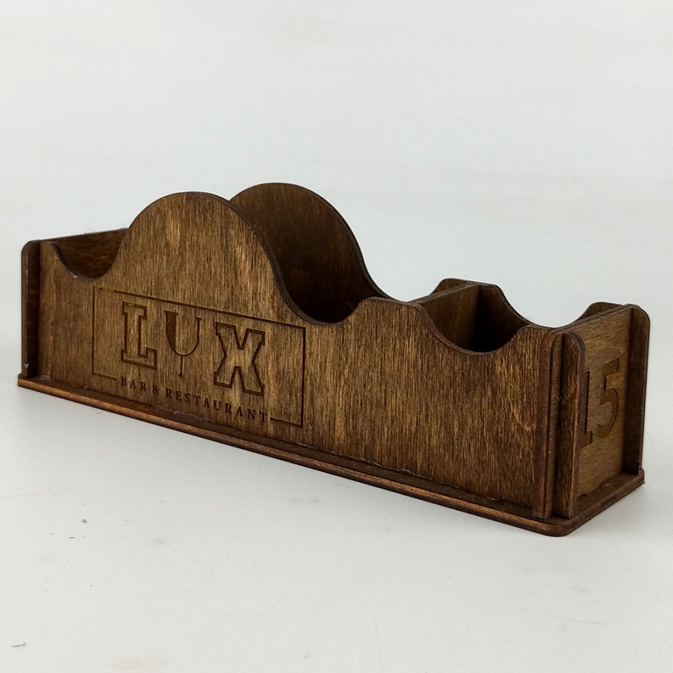 Lux Bar & Resteurant 