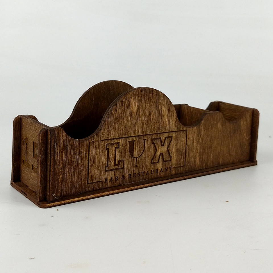 Lux Bar & Resteurant 