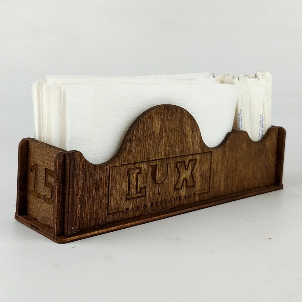 Lux Bar & Resteurant 