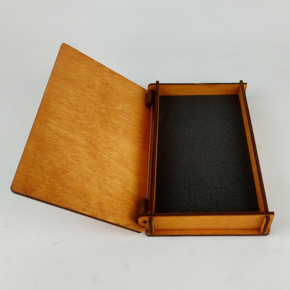 Tozlu Raf Kitap Kafe