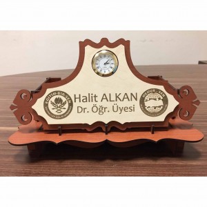 Saatli Masaüstü İsimlik