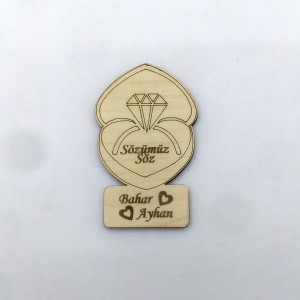 Kutusunda Pırlanta Yüzük Ahşap Magnet