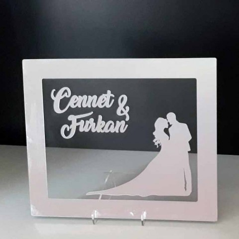 Gelin Damat Silüetli Şeffaf Pleksi İsimlik