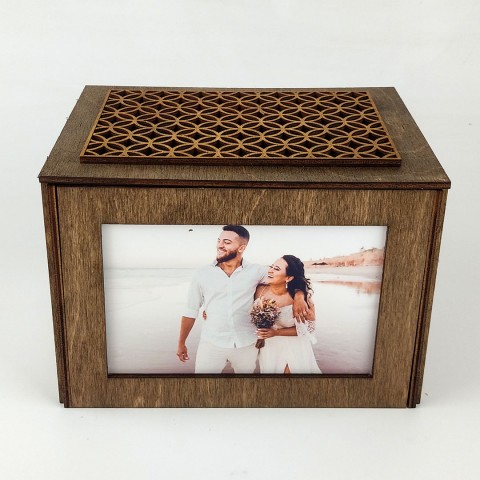 Sevgiliye Özel Fotoğraflı Ahşap Hediye Kutusu Model 1 Sevgiliye Özel Fotoğraflı Ahşap Hediye Kutusu Model 1